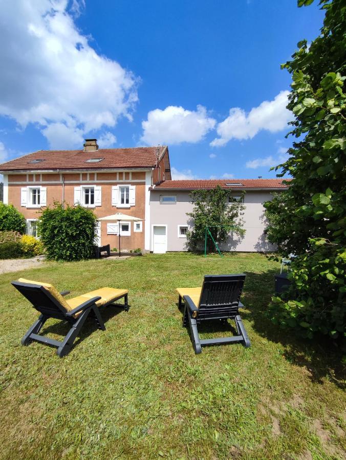 Cosy Avec Avec Jardin Et Parking Privatifs - Hautes Vosges Apartment